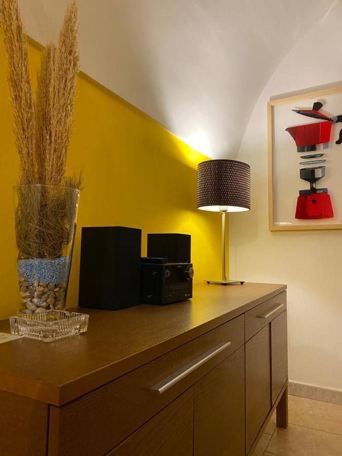 Angeli'S Apartment เนเปิลส์ ภายนอก รูปภาพ