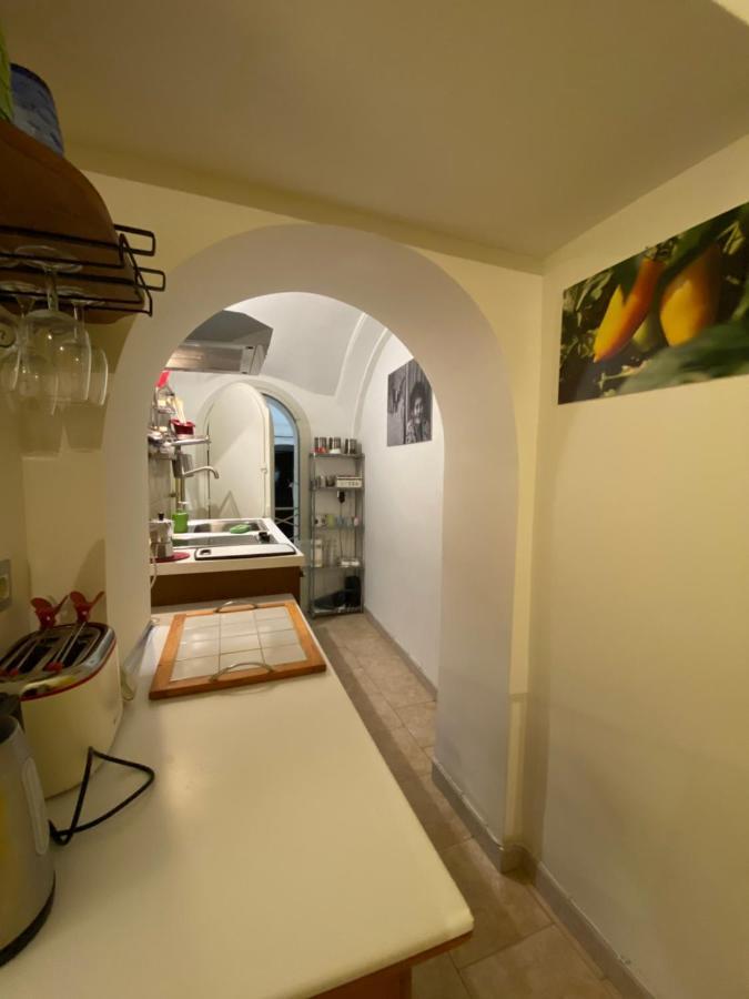 Angeli'S Apartment เนเปิลส์ ภายนอก รูปภาพ